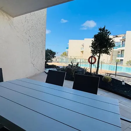 Estrella El דירה